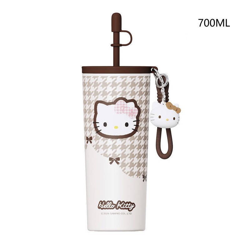 530–700mL Multiple Styles Water Bottle C-444