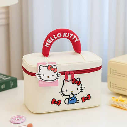 Large Capacity Cosmetic Organizer Bag C-446